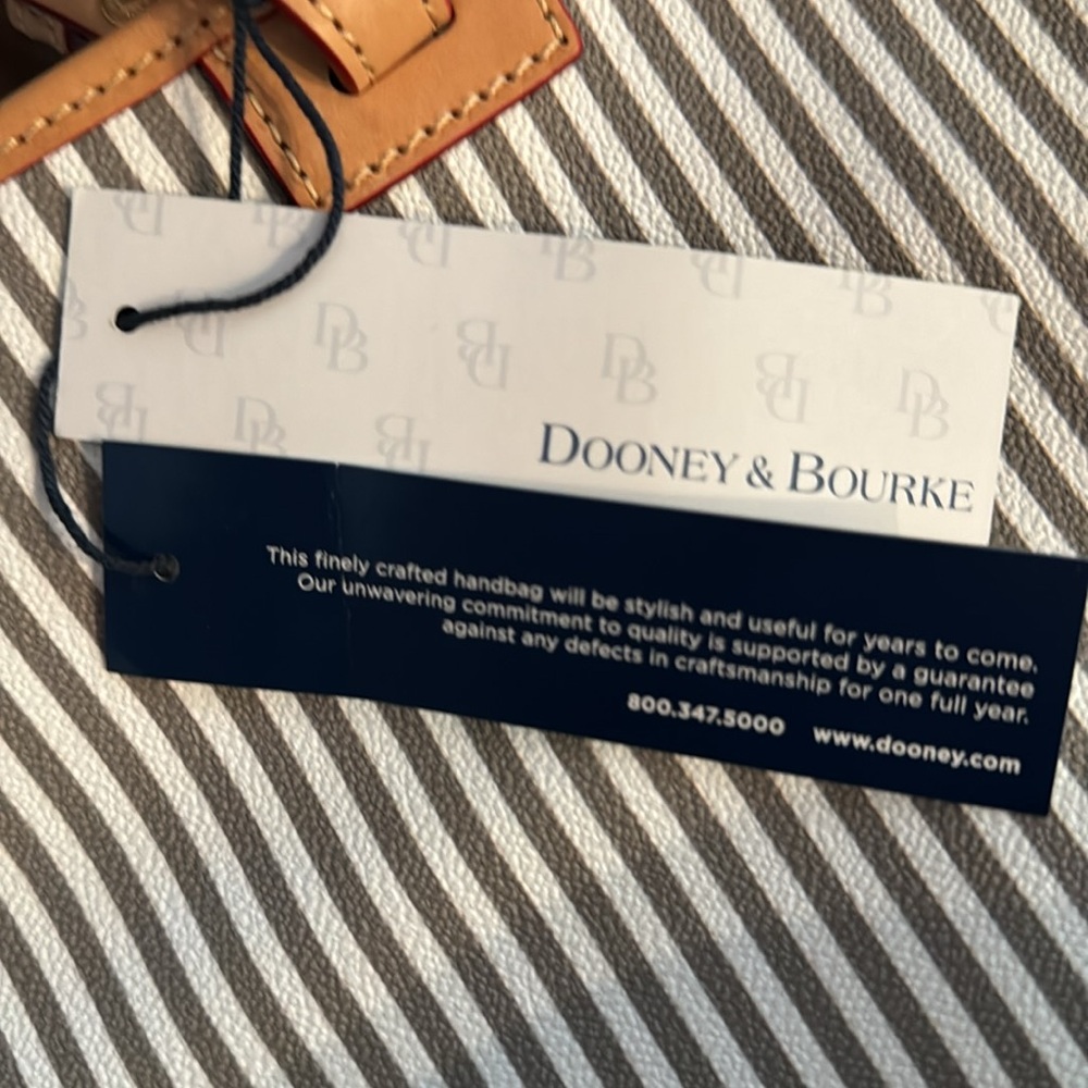 DOONEY & BOURKE Taupe Stripe Small Leisure Shopper Brand NEW w/Tags - Picture 11 of 12